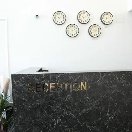 Kivanc Aparthotel *
